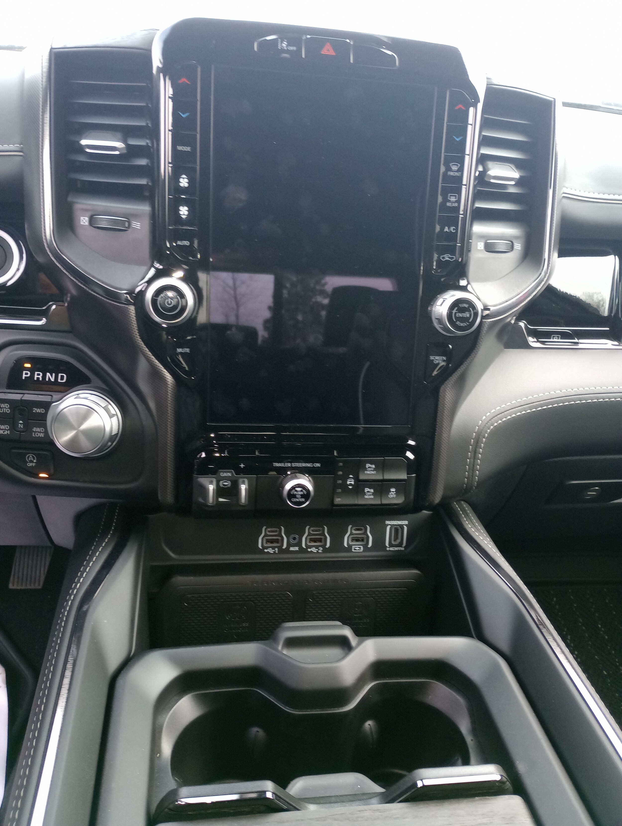 2025 Ram 1500 Limited photo 4