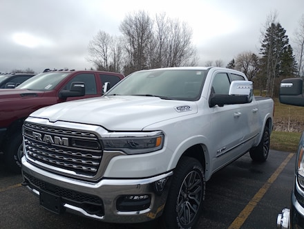 2025 Ram 1500 LIMITED CREW CAB 4X4 5'7 BOX Pickup