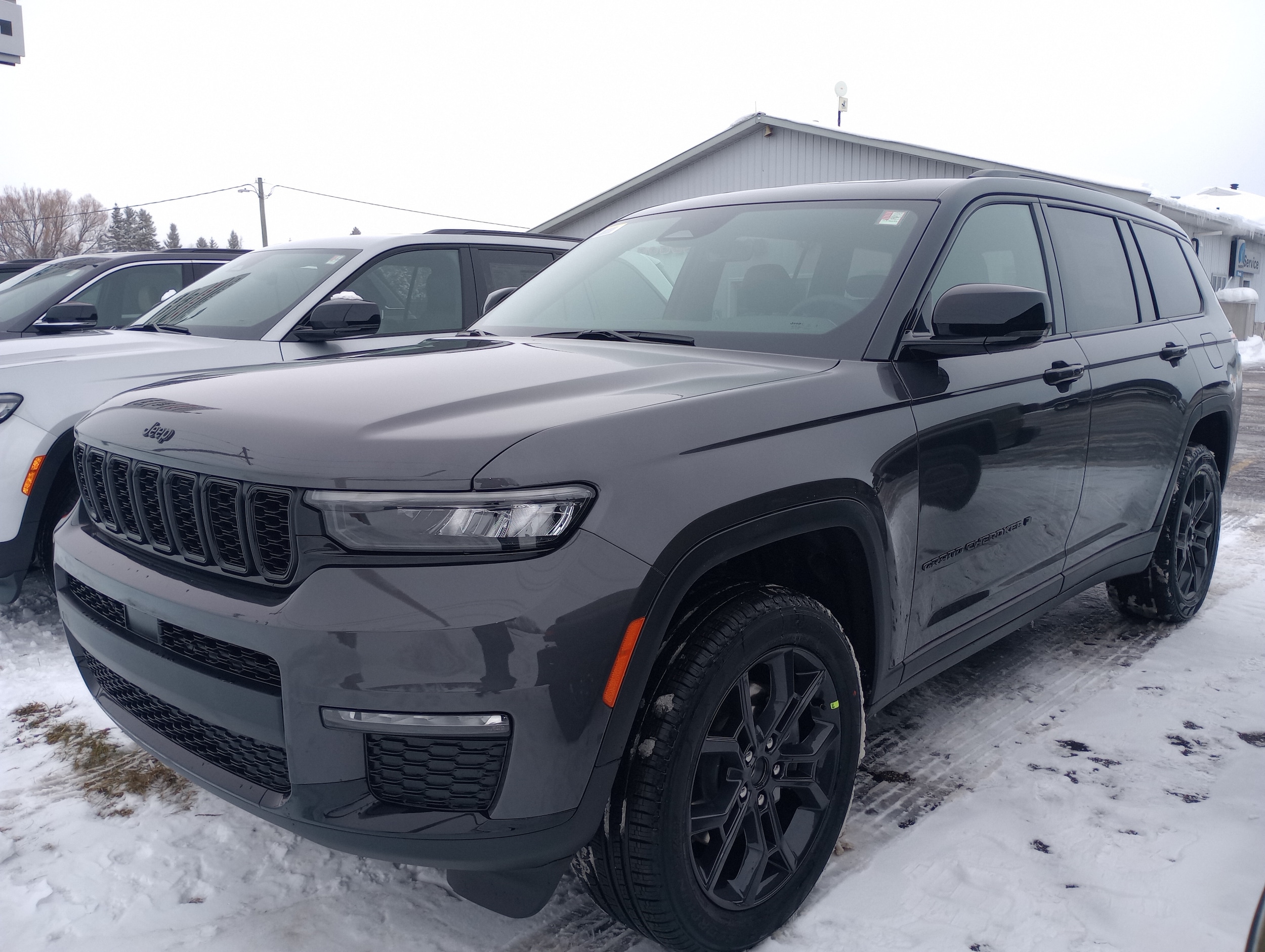2025 Jeep Grand Cherokee L Limited's photo