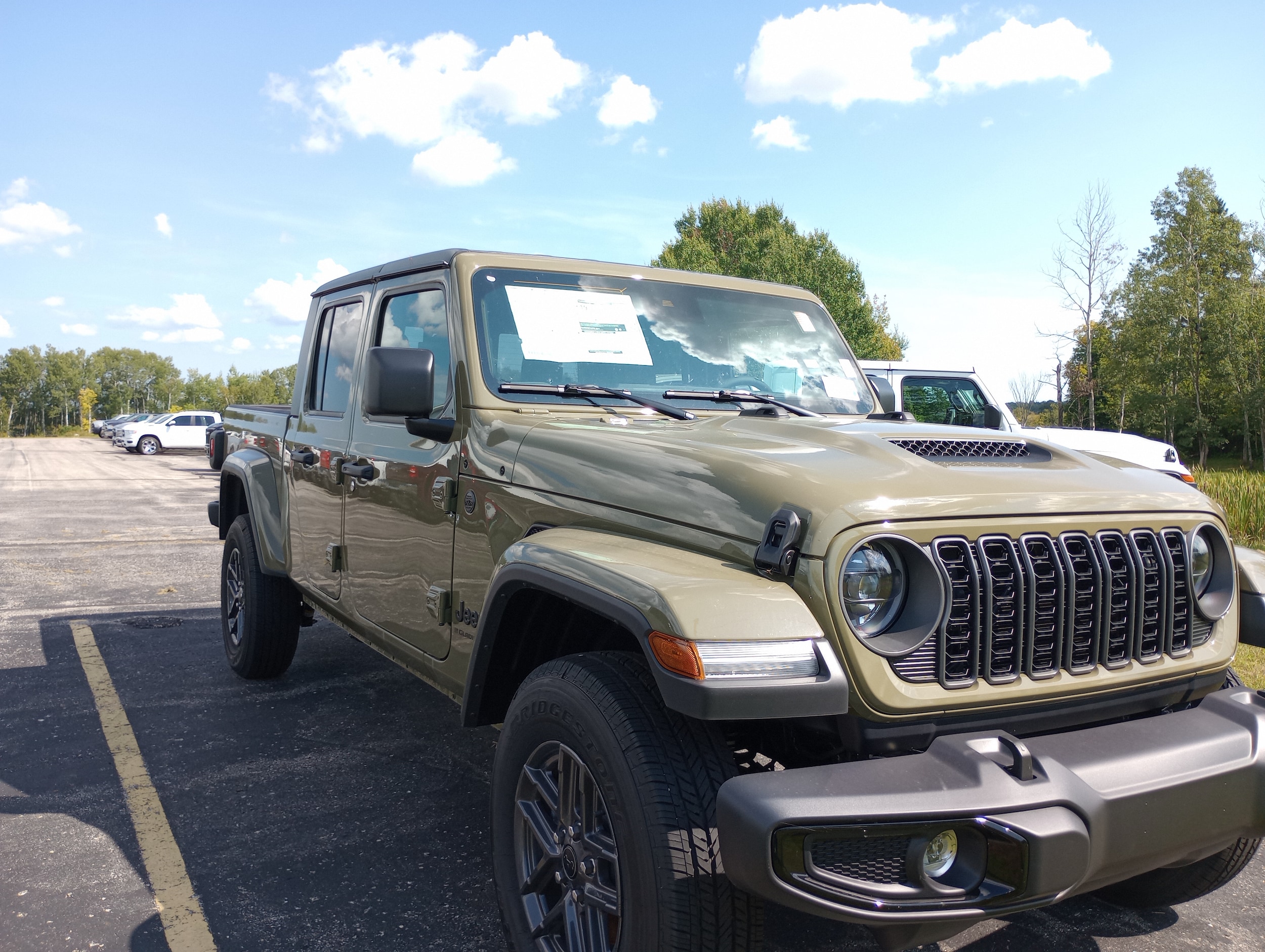 2025 Jeep Gladiator SPORT S 4X4