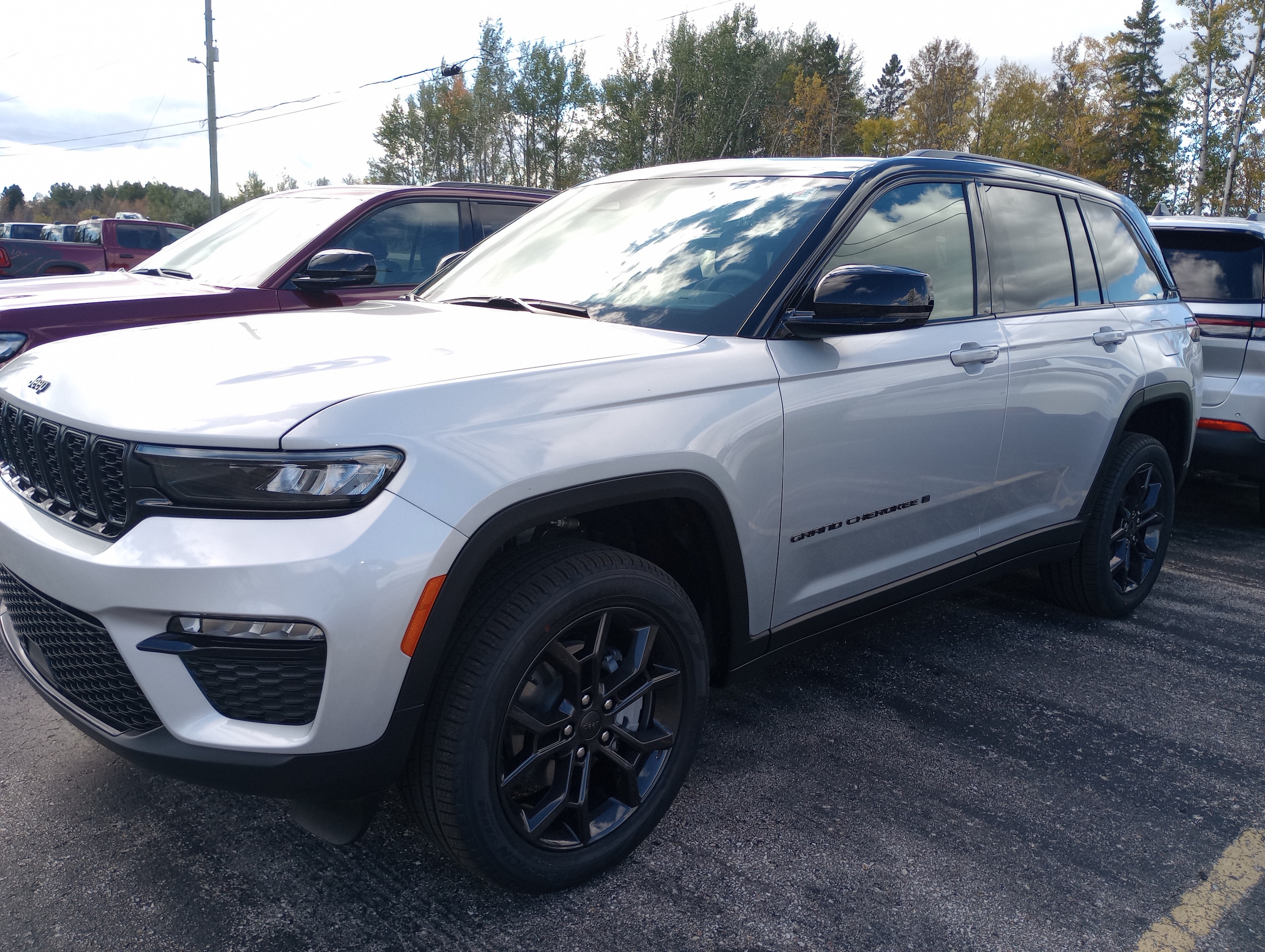 2025 Jeep Grand Cherokee Limited's photo