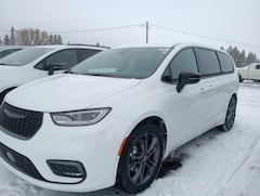 2026 Chrysler Pacifica SELECT Passenger Van