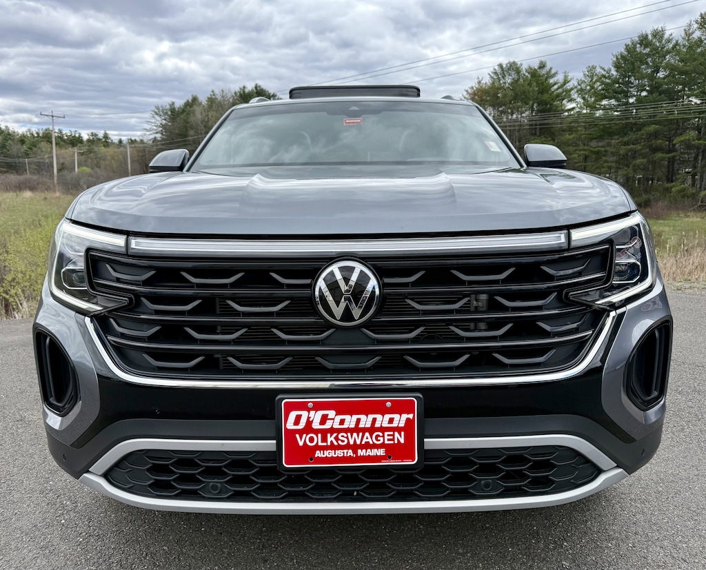 Used 2024 Volkswagen Atlas Cross Sport 2.0T SE w/Technology SUV