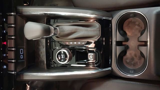 2026 GMC Canyon Elevation - Photo 24