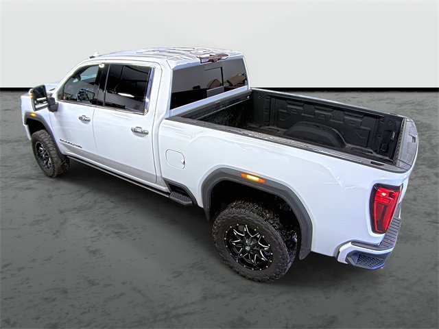 2023 Gmc Sierra 3500 HD Denali photo 2
