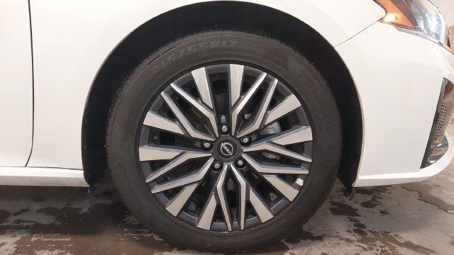 2025 Nissan Altima SV - Photo 36