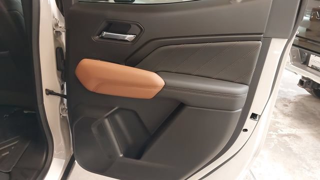 2026 GMC Canyon AT4 - Photo 37