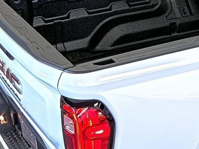 2026 GMC Canyon AT4 - Photo 14