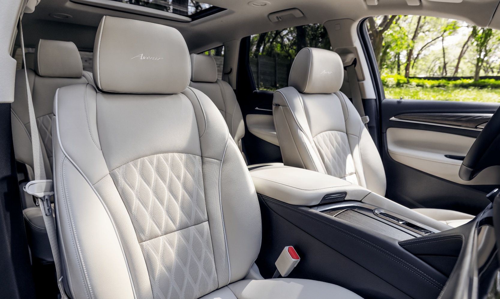 New 2022 Buick Enclave Avenir seating capacity