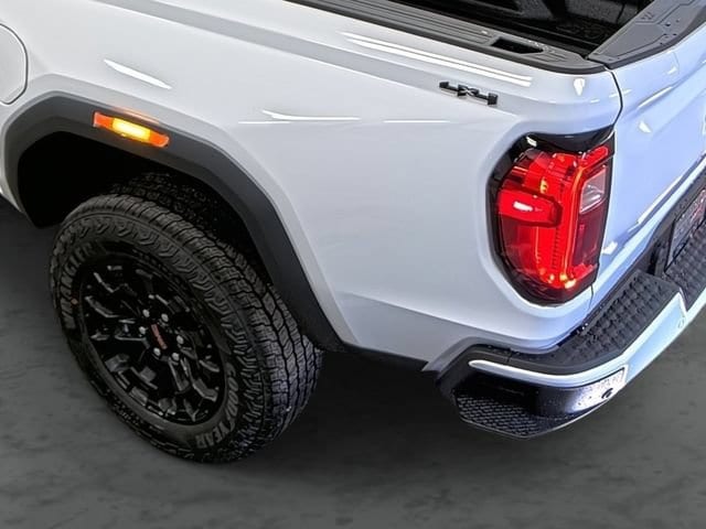 2026 GMC Canyon Elevation - Photo 10