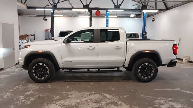 2026 GMC Canyon AT4 - Photo 46