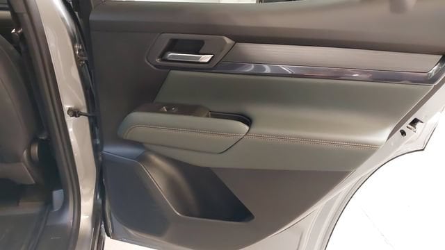 2026 GMC Terrain AT4 - Photo 32