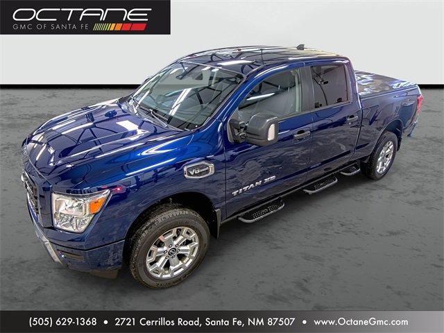 2024 Nissan Titan XD SV's photo