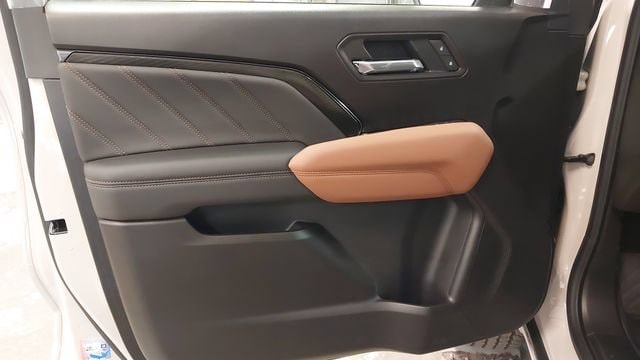 2026 GMC Canyon AT4 - Photo 19