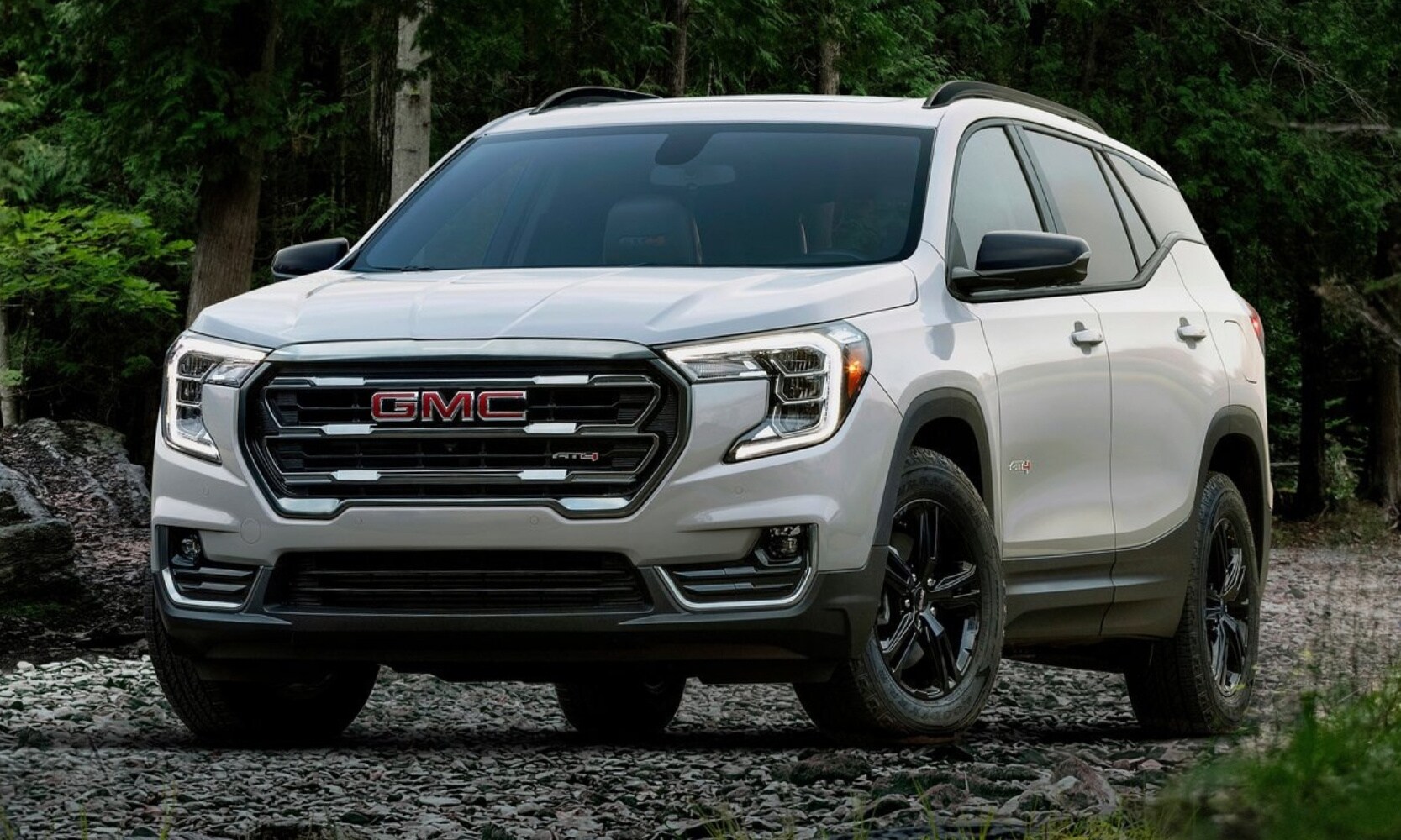 New 2022 GMC Terrain AT4