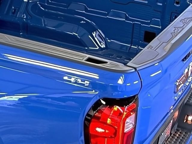 2026 GMC Canyon Elevation - Photo 11