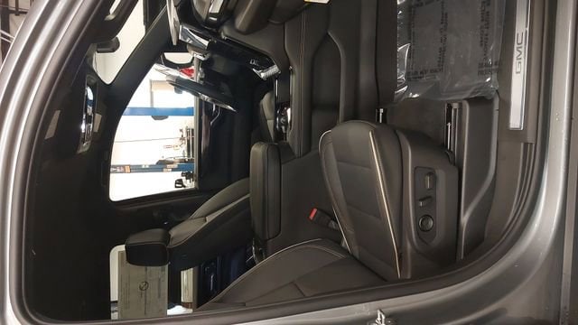 2026 GMC Yukon XL Elevation - Photo 35