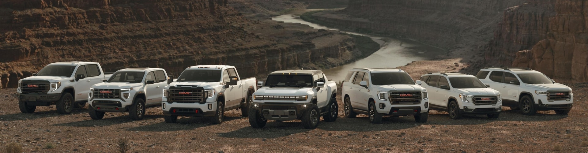 New 2023 GMC model lineup hero image background
