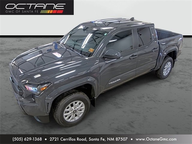 2024 Toyota Tacoma SR5's photo