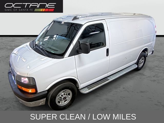 2024 GMC Savana 2500's photo