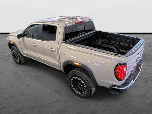 2026 GMC Canyon AT4 - Photo 2