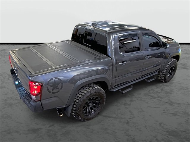 2019 Toyota Tacoma TRD 4x4 SR photo 3