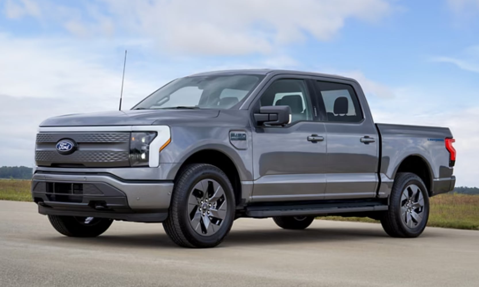 2025 Ford F-150 Lightning