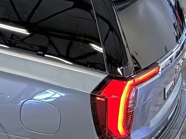 2026 GMC Yukon XL Elevation - Photo 11