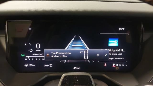 2026 GMC Acadia AT4 - Photo 18