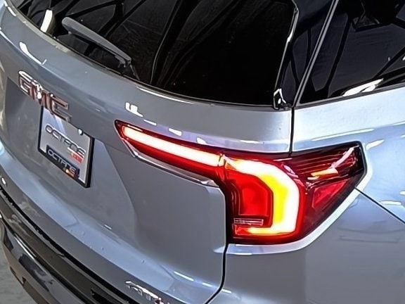 2026 GMC Terrain AT4 - Photo 14