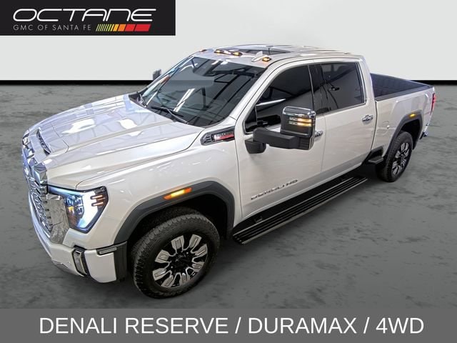 2024 GMC Sierra 4WD Crew Cab Standard Box Denali's photo