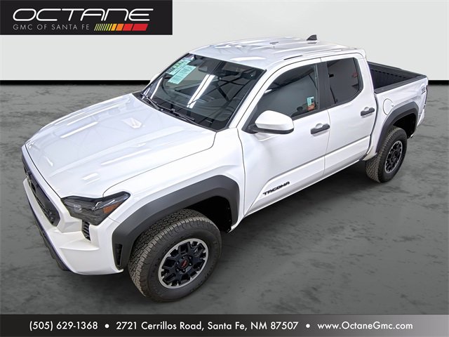 2024 Toyota Tacoma SR5's photo