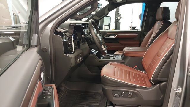 2026 GMC Sierra 3500HD Denali Ultimate - Photo 28