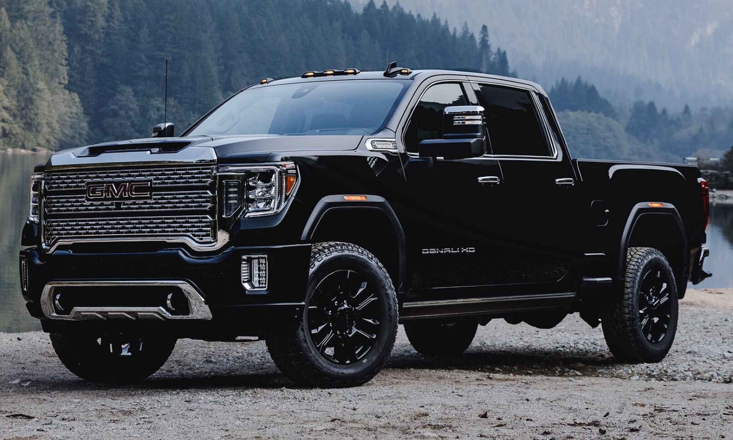 Driver side view of the new blacked-out 2022 GMC Sierra 2500HD Denali Black Diamond Edition package