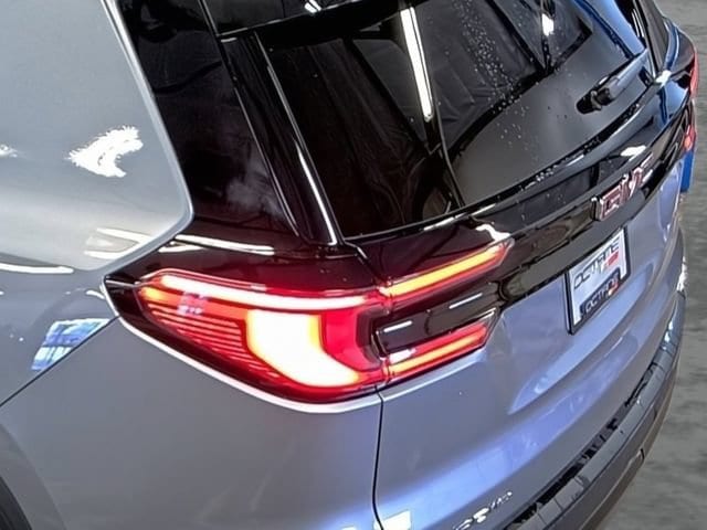 2026 GMC Acadia AT4 - Photo 11