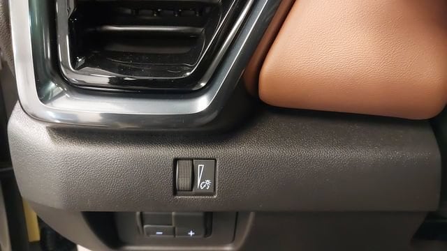 2026 GMC Canyon AT4 - Photo 24