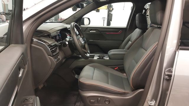 2026 GMC Acadia AT4 - Photo 26