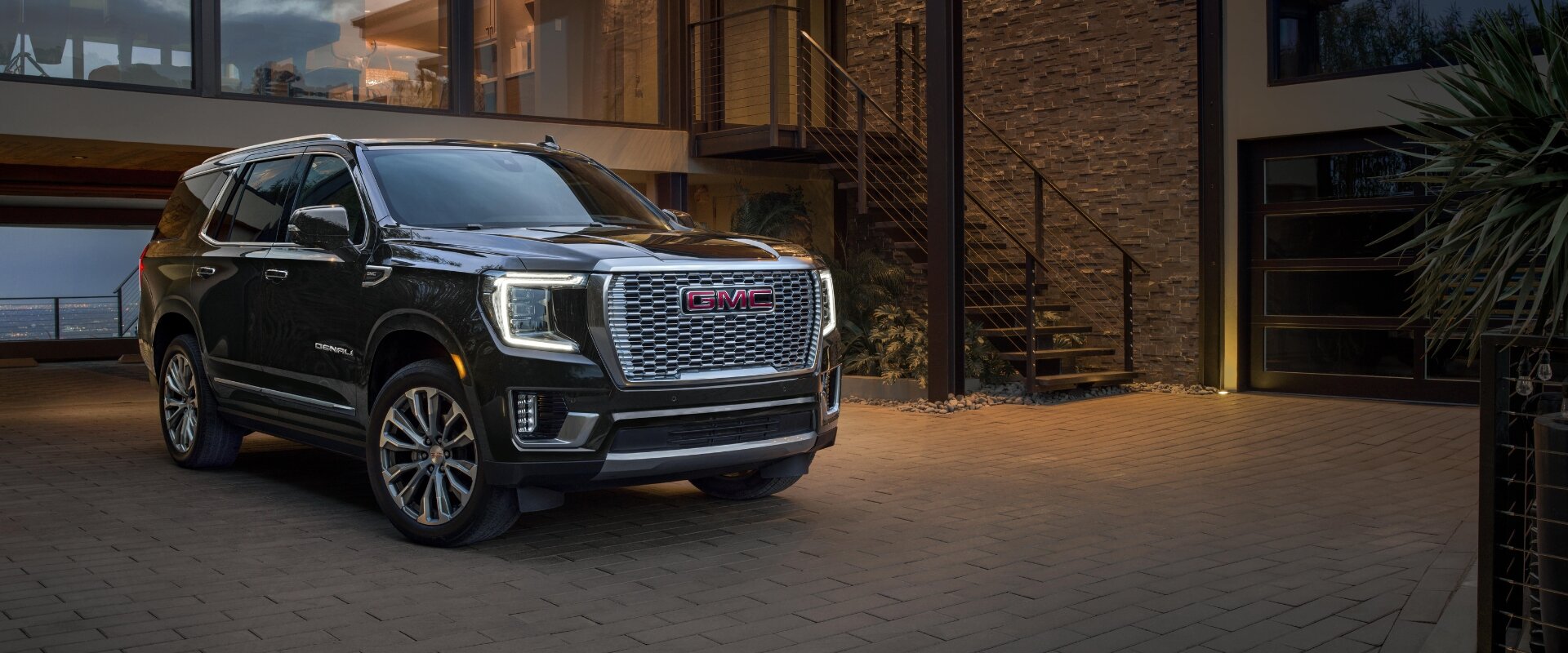 2024 GMC Yukon SUV Hero Image