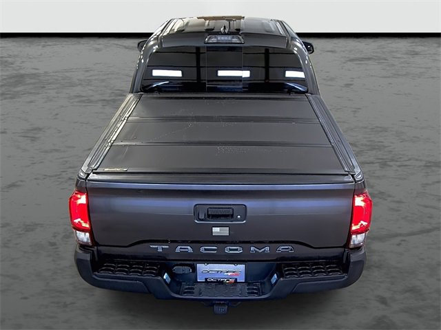 2019 Toyota Tacoma TRD 4x4 SR photo 2