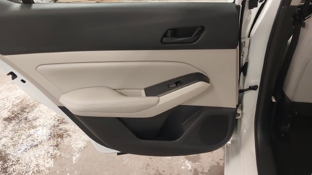 2025 Nissan Altima SV - Photo 29