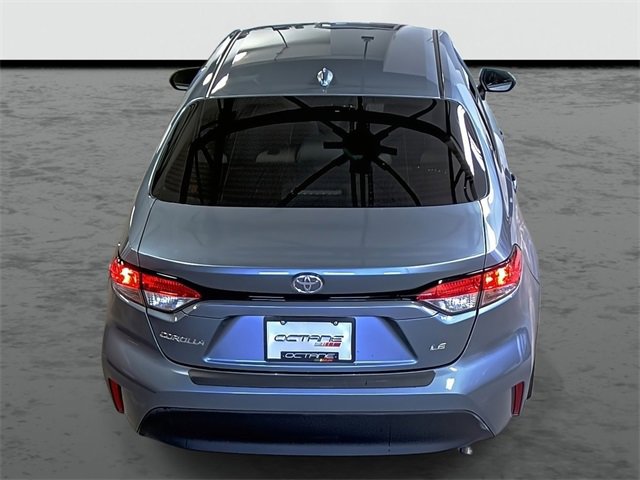 2023 Toyota Corolla LE photo 3