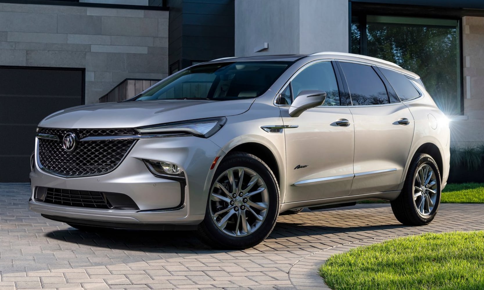 Exterior of the new 2022 Buick Enclave luxury SUV