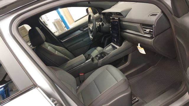 2026 GMC Terrain AT4 - Photo 34