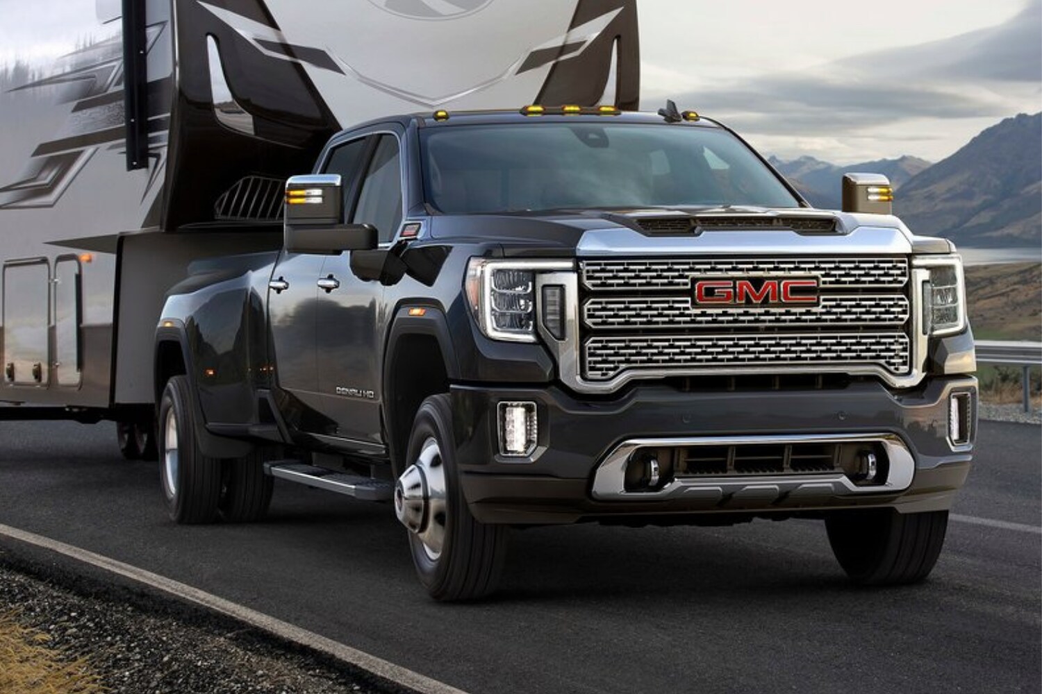 New 2022 GMC Models Lineup - Trucks, SUVs, Future Vehicles | Octane