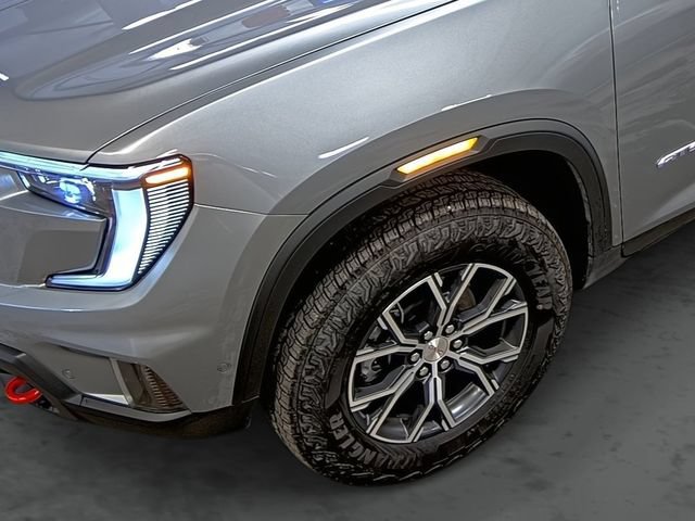 2026 GMC Acadia AT4 - Photo 8