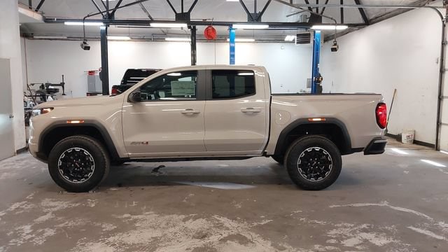 2026 GMC Canyon AT4 - Photo 45