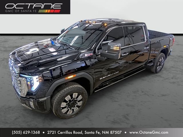 2025 GMC Sierra 4WD Crew Cab Standard Box Denali's photo