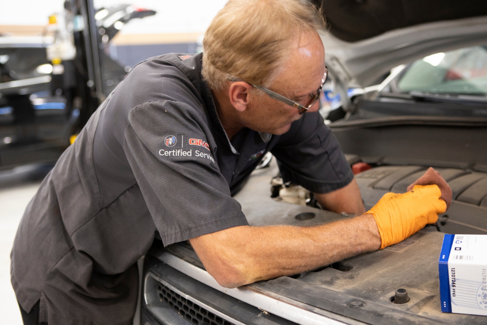Auto service engine air filter repair and replacement in Santa Fe, NM