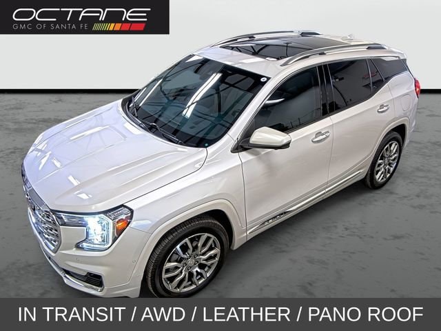 2022 GMC Terrain Denali AWD's photo