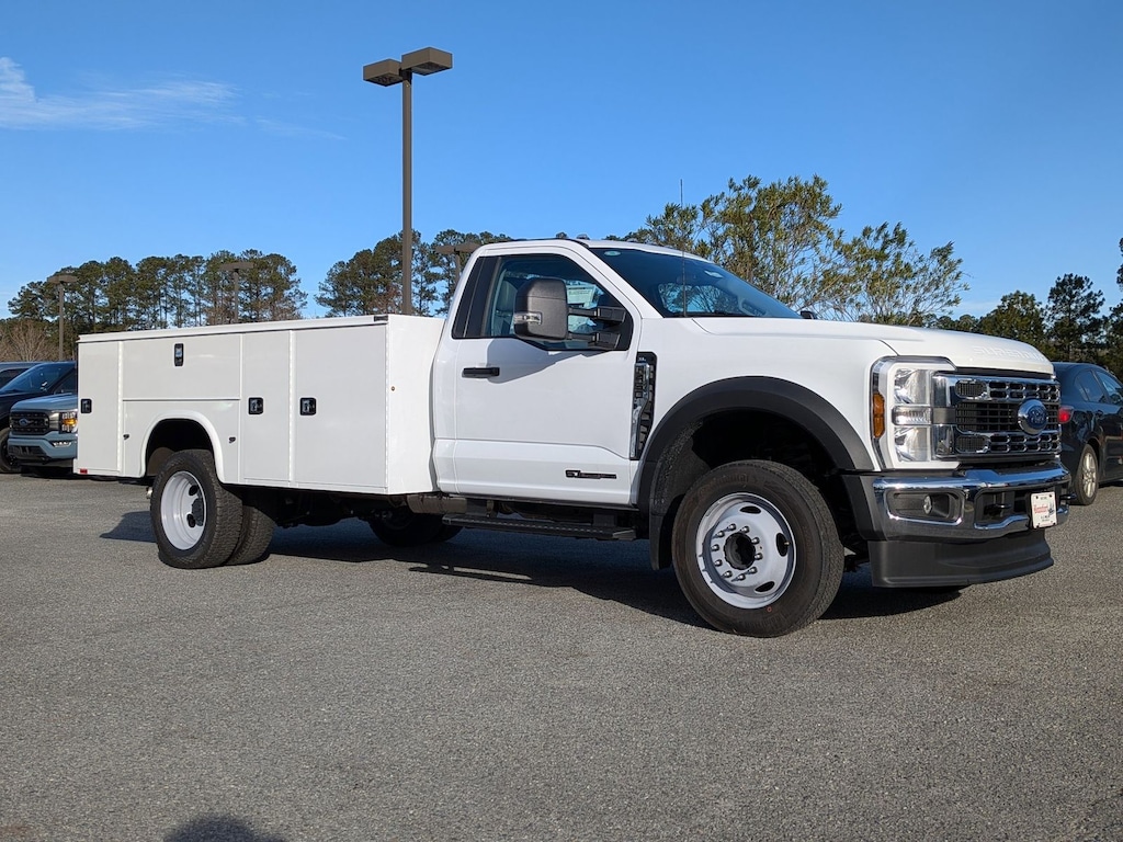 New 2025 Ford F-450 Chassis XL Chassis